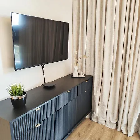 M&k Przytulny Z Tarasem - Wyspa Sobieszewska アパート *